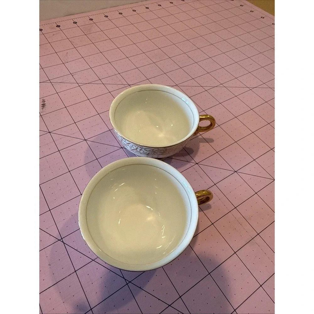 Seyei Fine China 1030 Set of 2 Cups Made in Japan